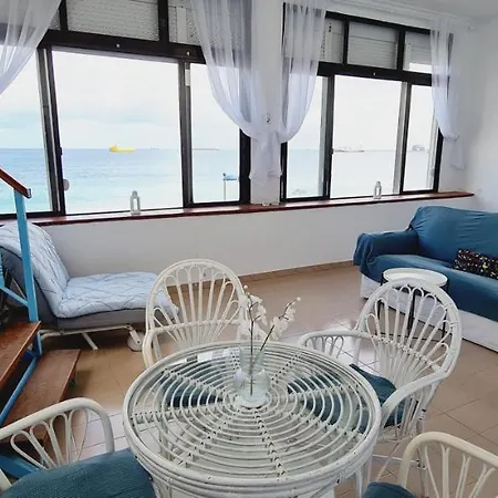 Salema Vistas Al Mar San Cristobal 게스트하우스